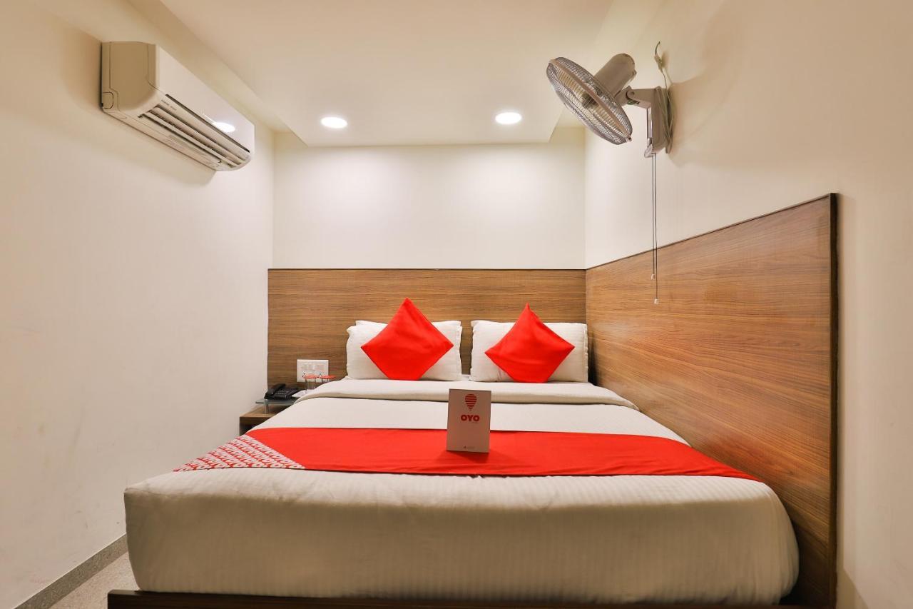 Hotel Salute Ahmedabad Exterior foto