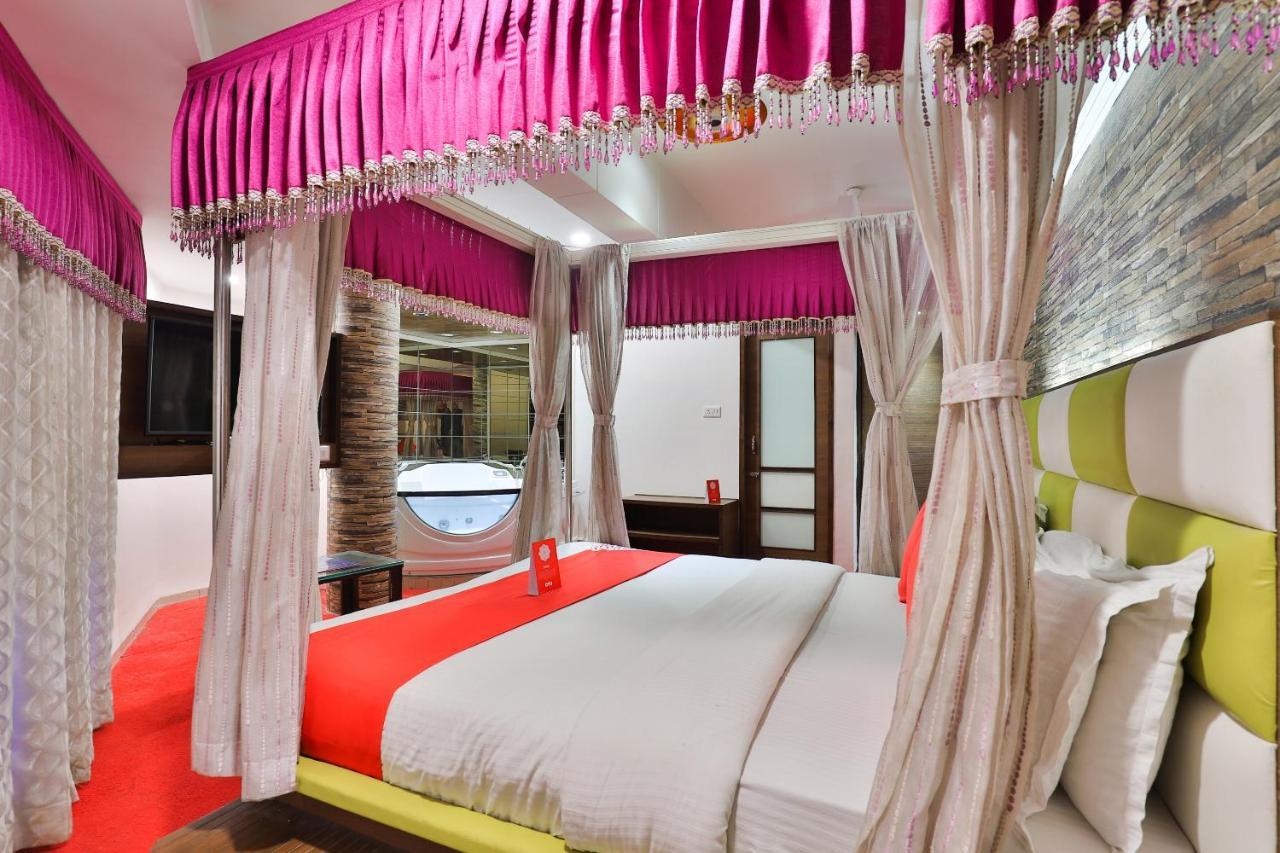 Hotel Salute Ahmedabad Exterior foto