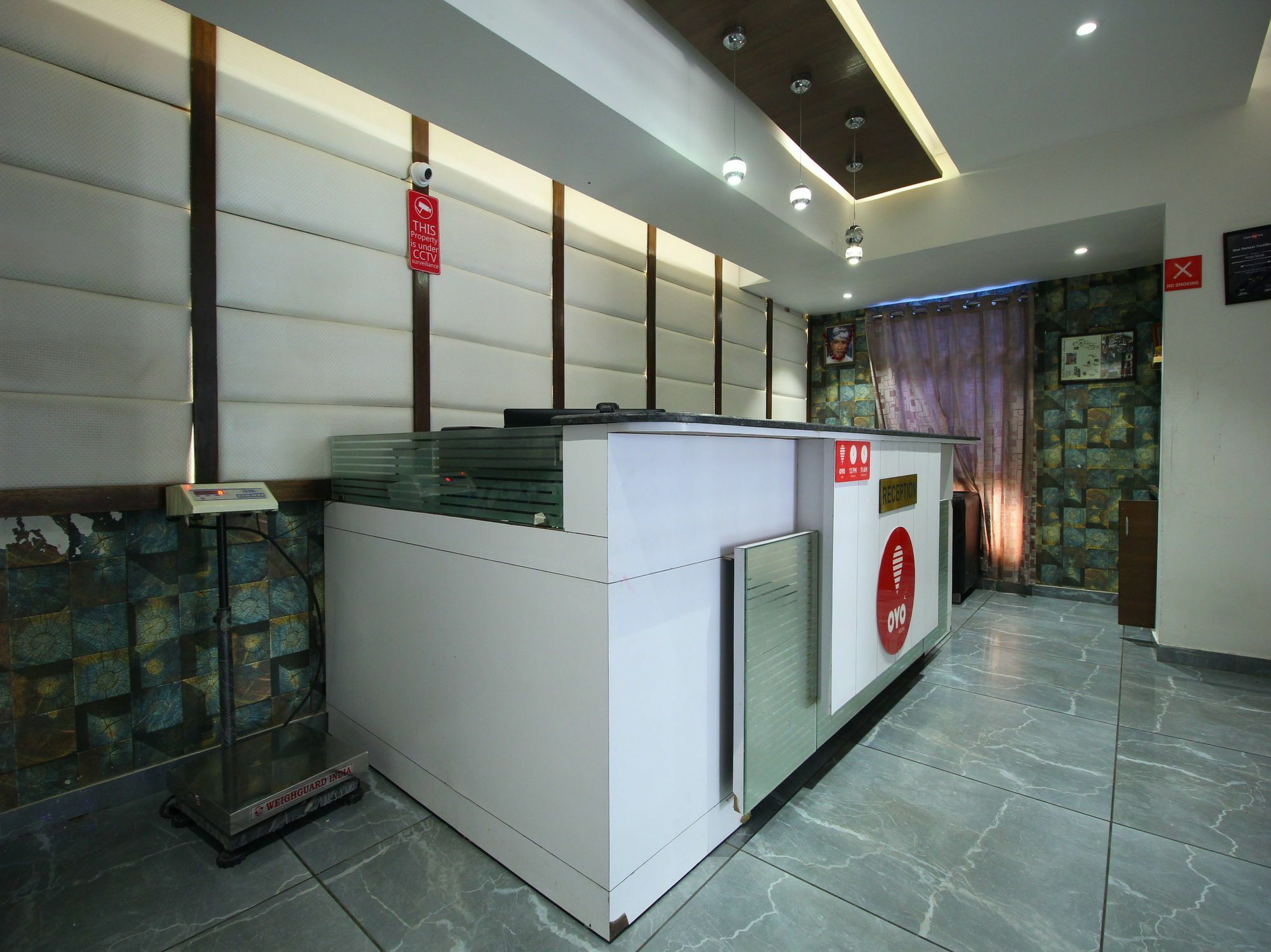 Hotel Salute Ahmedabad Exterior foto